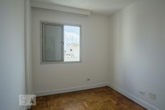 Quarto 1  de apartamento para alugar com 2 quartos, 62m² em Santa Teresinha, São Paulo