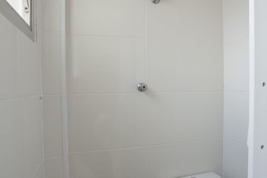 Banheiro 2  de apartamento para alugar com 2 quartos, 62m² em Santa Teresinha, São Paulo