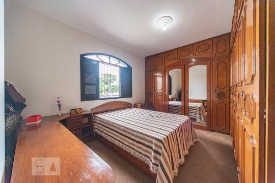 Quarto 1 de casa à venda com 3 quartos, 240m² em Parque Erasmo Assunção, Santo André