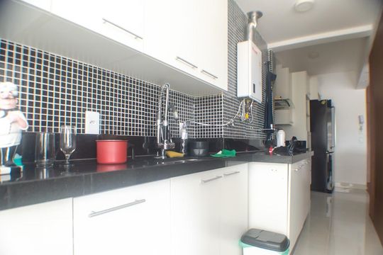 Cozinha de apartamento à venda com 3 quartos, 75m² em Vila Caju, São Paulo
