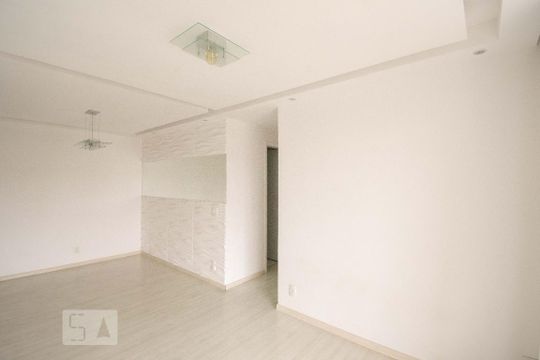 Sala de apartamento para alugar com 3 quartos, 81m² em Vila Isa, São Paulo