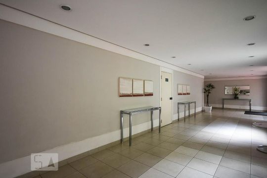 Hall social de apartamento para alugar com 2 quartos, 49m² em Vila Andrade, São Paulo