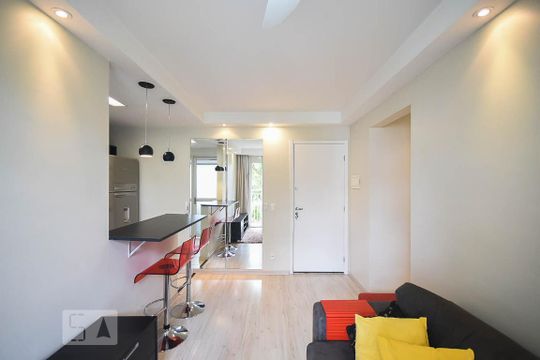 Sala de apartamento para alugar com 2 quartos, 49m² em Vila Andrade, São Paulo