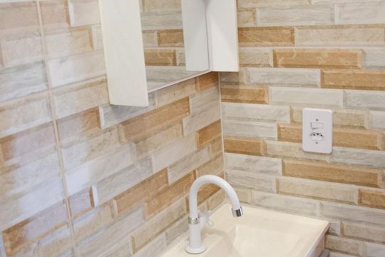Banheiro de apartamento para alugar com 1 quarto, 85m² em Parque Novo Mundo, São Paulo