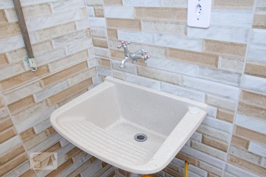 Detalhe da area de serviço de apartamento para alugar com 1 quarto, 85m² em Parque Novo Mundo, São Paulo