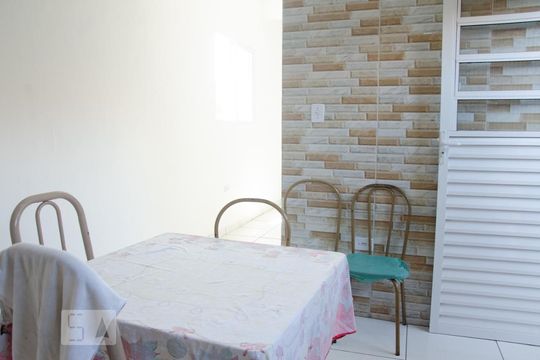 Cozinha de apartamento para alugar com 1 quarto, 85m² em Parque Novo Mundo, São Paulo