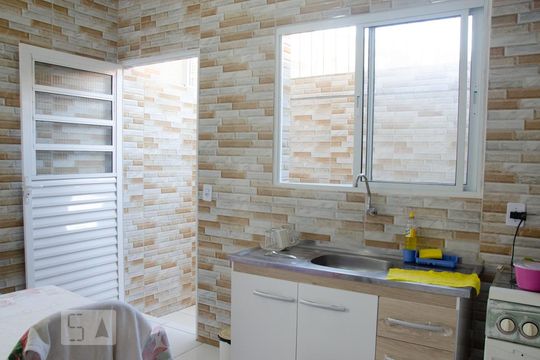 Cozinha de apartamento para alugar com 1 quarto, 85m² em Parque Novo Mundo, São Paulo