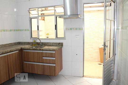 cozinha de casa de condomínio à venda com 2 quartos, 69m² em Vila Rui Barbosa, São Paulo