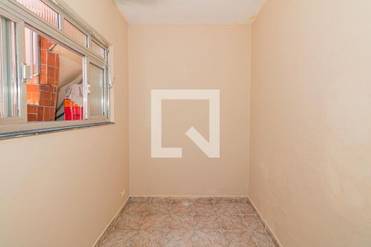 Quarto de Serviço de casa à venda com 2 quartos, 126m² em Vila Guilherme, São Paulo