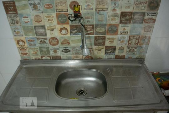 Cozinha pia de casa à venda com 1 quarto, 50m² em Cidade Antônio Estevão de Carvalho, São Paulo