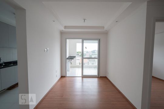 Sala de kitnet/studio à venda com 2 quartos, 68m² em Rua Ibiapava, Santo André