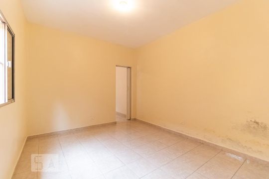 Sala de casa à venda com 1 quarto, 65m² em Jardim Previdência, São Paulo
