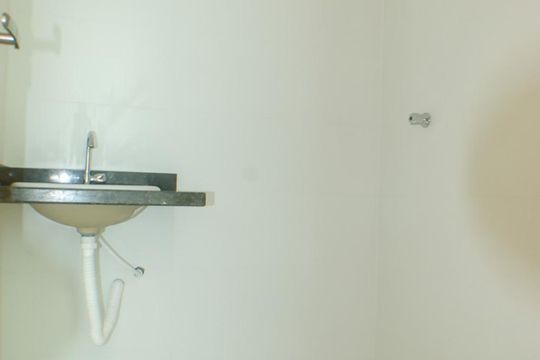 Banheiro de apartamento à venda com 2 quartos, 40m² em Parque Boturussu, São Paulo
