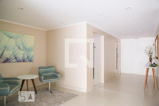 Hall de entrada de apartamento à venda com 3 quartos, 281m² em Vila Parque Jabaquara, São Paulo