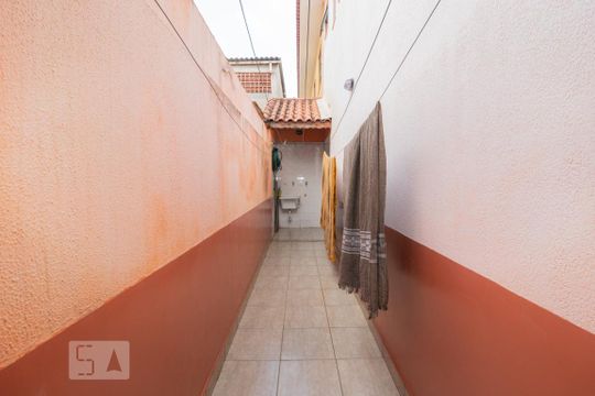 Corredor de casa à venda com 3 quartos, 110m² em Vila Mariza Mazzei, São Paulo