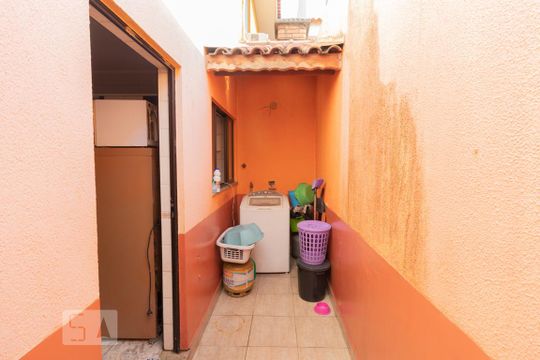 Área de Serviço de casa à venda com 3 quartos, 110m² em Vila Mariza Mazzei, São Paulo