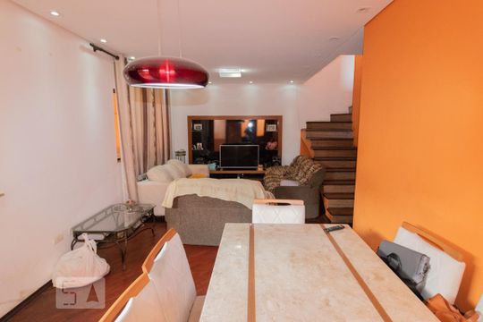 Sala de casa à venda com 3 quartos, 110m² em Vila Mariza Mazzei, São Paulo