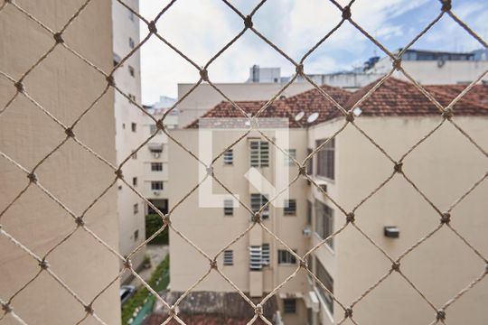 Sala Vista de apartamento para alugar com 2 quartos, 82m² em Tijuca, Rio de Janeiro