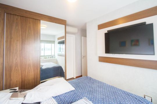 Suíte de apartamento à venda com 2 quartos, 72m² em Brooklin Paulista, São Paulo
