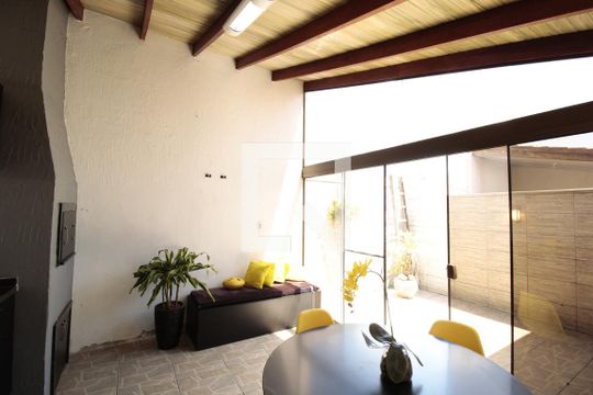 Área gourmet de casa de condomínio à venda com 2 quartos, 100m² em Olaria, Canoas