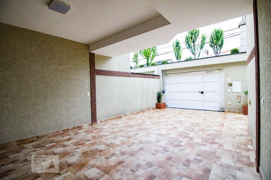 Garagem de casa à venda com 4 quartos, 600m² em Vila Albertina, São Paulo