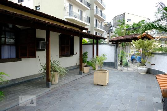 Área externa - frente de casa à venda com 3 quartos, 159m² em Curicica, Rio de Janeiro