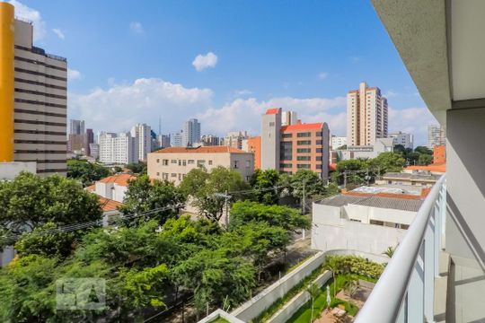 Sacada de kitnet/studio para alugar com 1 quarto, 39m² em Vila Mariana, São Paulo