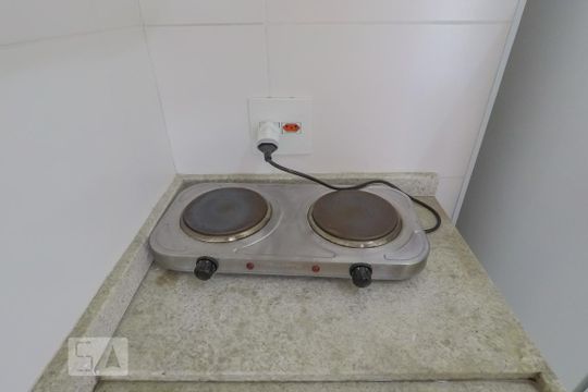 Cozinha de kitnet/studio para alugar com 1 quarto, 39m² em Vila Mariana, São Paulo