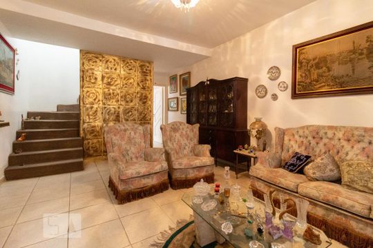 Casa à venda com 3 quartos, 220m² em Butantã, São Paulo