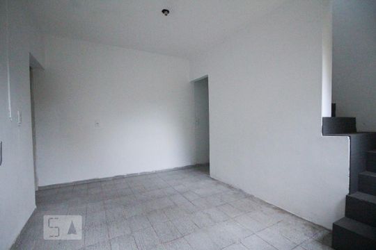 Casa à venda com 2 quartos, 200m² em Vila Baruel, São Paulo