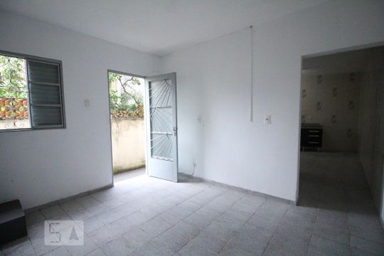 Casa à venda com 2 quartos, 200m² em Vila Baruel, São Paulo