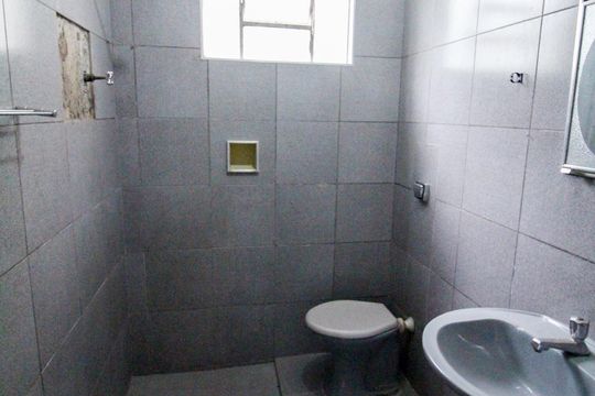 Casa à venda com 2 quartos, 200m² em Vila Baruel, São Paulo