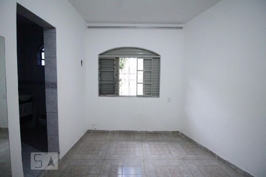 Casa à venda com 2 quartos, 200m² em Vila Baruel, São Paulo