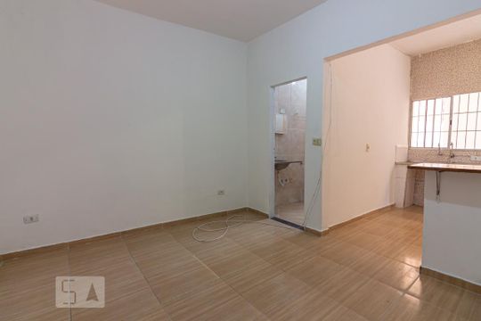 Casa para alugar com 1 quarto, 60m² em Jardim Roberto, Osasco
