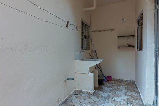 Quintal de casa para alugar com 1 quarto, 60m² em Jardim Roberto, Osasco