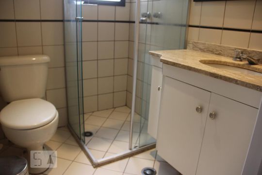Banheiro de apartamento para alugar com 1 quarto, 36m² em Vila Monte Alegre, São Paulo