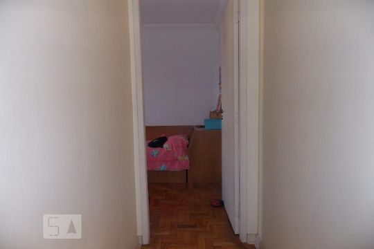 Casa à venda com 5 quartos, 230m² em Parque Novo Mundo, São Paulo