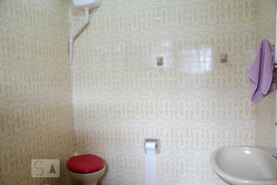 Banheiro de casa à venda com 2 quartos, 278m² em Jardim Japão, São Paulo