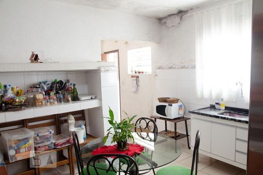 Cozinha de casa à venda com 2 quartos, 278m² em Jardim Japão, São Paulo