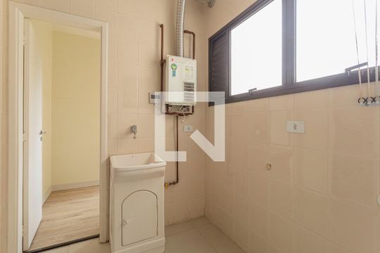 Área de Serviço de apartamento à venda com 3 quartos, 102m² em Vila Nova Conceição, São Paulo