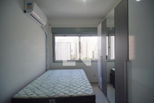 Sala/Quarto de kitnet/studio para alugar com 1 quarto, 30m² em Centro, Novo Hamburgo