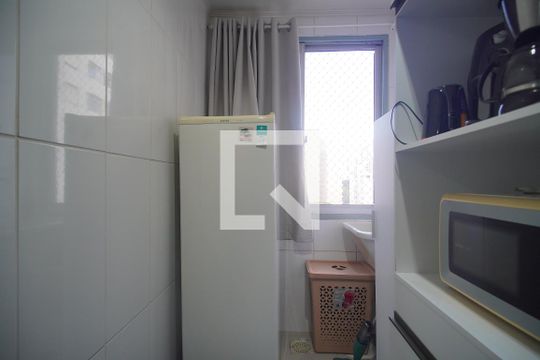 Cozinha de kitnet/studio à venda com 1 quarto, 30m² em Centro, Novo Hamburgo