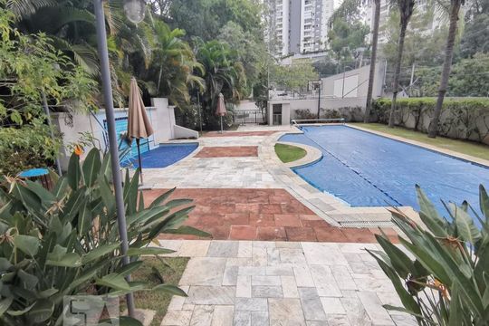 Área comum - Piscina de apartamento à venda com 2 quartos, 62m² em Vila Andrade, São Paulo
