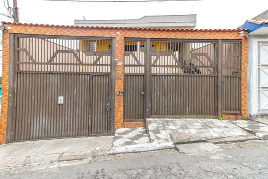 Fachada de casa à venda com 4 quartos, 700m² em Chácara Belenzinho, São Paulo