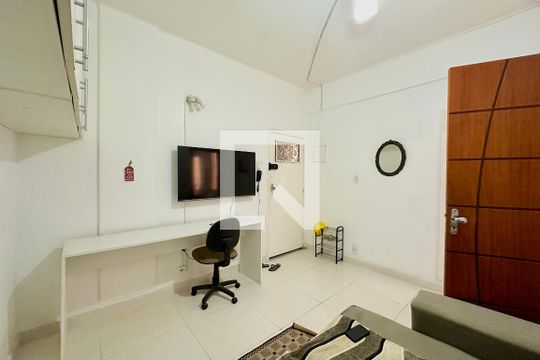 Sala de apartamento para alugar com 1 quarto, 52m² em Centro, Rio de Janeiro