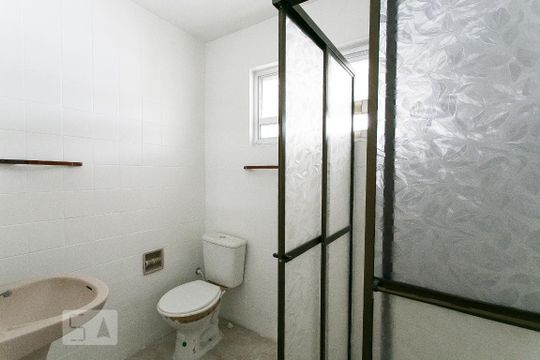 Banheiro de apartamento à venda com 2 quartos, 70m² em Vila Prudente, São Paulo