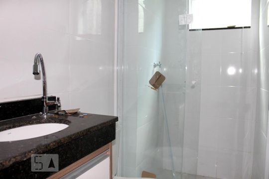 banheiro de apartamento à venda com 1 quarto, 35m² em Parque Boturussu, São Paulo