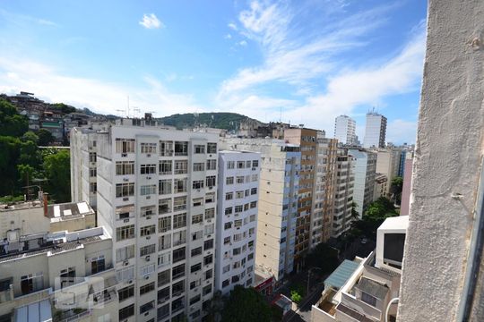 Vista de apartamento para alugar com 3 quartos, 100m² em Flamengo, Rio de Janeiro