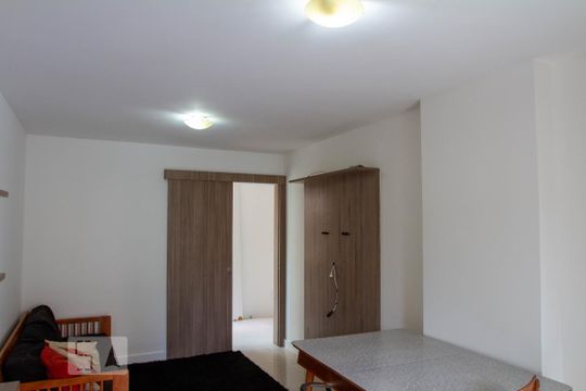 Sala de apartamento à venda com 2 quartos, 71m² em Jardim Botânico, Rio de Janeiro