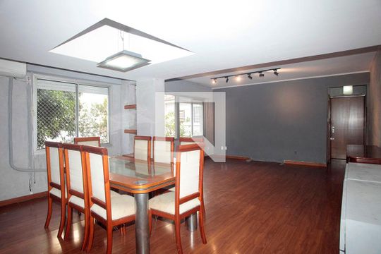 Sala de apartamento à venda com 2 quartos, 151m² em Santana, Porto Alegre